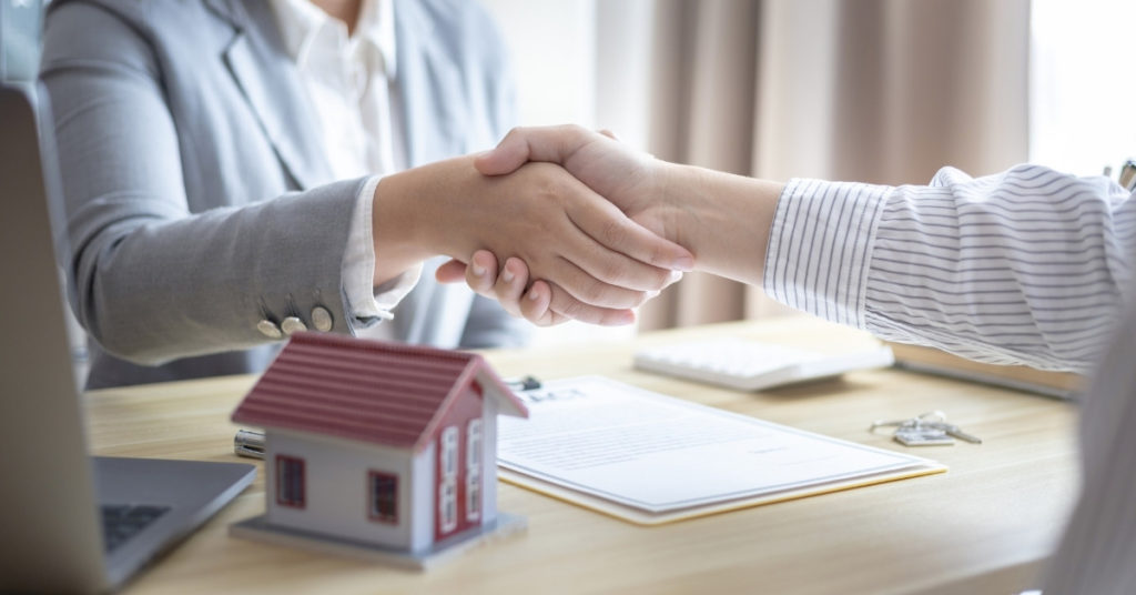 Estimer son bien immobilier avec un professionnel permet une vente rapide et sans stress